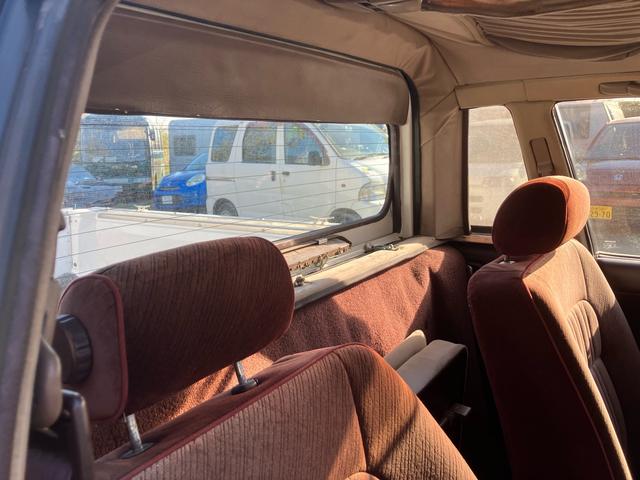 クラウンステーションワゴン 　トラック改造　公認済み　外装全塗装　ＢＢＳ１７インチ　３人乗り　車検取立て　世界で一台（17枚目）