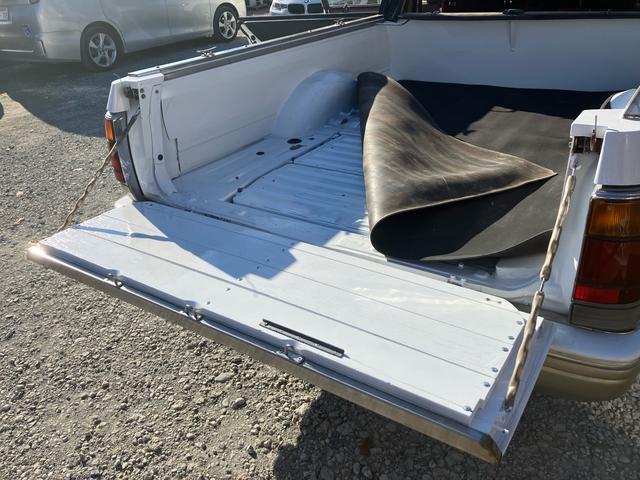 クラウンステーションワゴン 　トラック改造　公認済み　外装全塗装　ＢＢＳ１７インチ　３人乗り　車検取立て　世界で一台（38枚目）