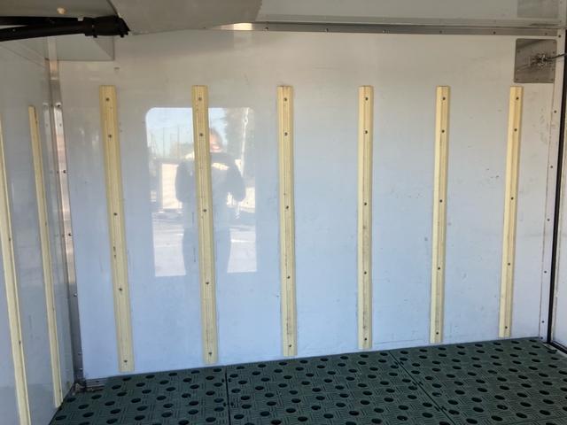 キャリイトラック 　冷凍冷蔵エコサイト　オートマ　エアコン　パワステ　パワーウインドー（12枚目）