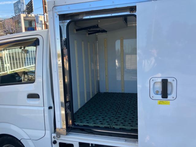 キャリイトラック 　冷凍冷蔵エコサイト　オートマ　エアコン　パワステ　パワーウインドー（16枚目）