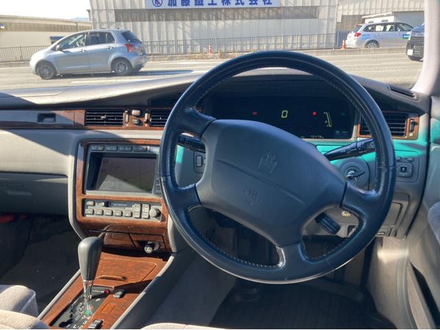 ETC オートクルーズコントロール ナビ アルミホイール AT CD パワーシート 電動格納ミラー 盗難防止システム ABS エアコン キーレス(2枚目)