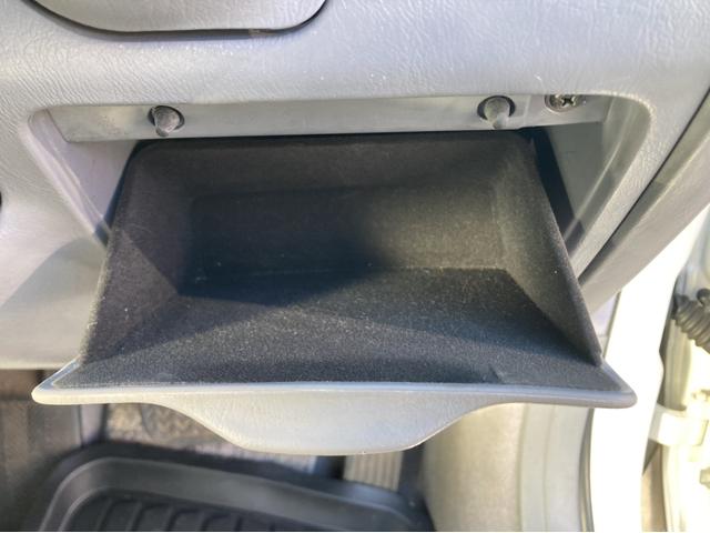 ETC オートクルーズコントロール ナビ アルミホイール AT CD パワーシート 電動格納ミラー 盗難防止システム ABS エアコン キーレス(5枚目)