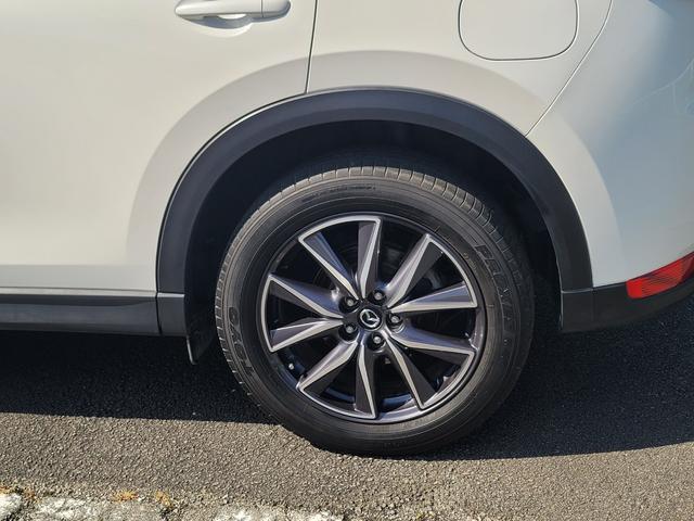 ＣＸ－５ ＸＤ　Ｌパッケージ　４ＷＤ　純正ナビフルセグ　ＢＯＳＥサウンドシステム　１年保証　車検令和９年１１月迄　パワーバックドア　３６０全周囲モニター　黒革　シートヒーター　ステアリングヒーター　パワーシート　ドラレコ前後　禁煙（15枚目）