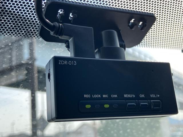 プリウスアルファ Ｓツーリングセレクション　純正メモリーナビＴＶ　Ｂｌｕｅｔｏｏｔｈ対応　バックカメラ　ドライブレコーダー　スマートキー　本革巻ステアリング　１７インチアルミホイール　ラゲッジマット　オートエアコン（35枚目）