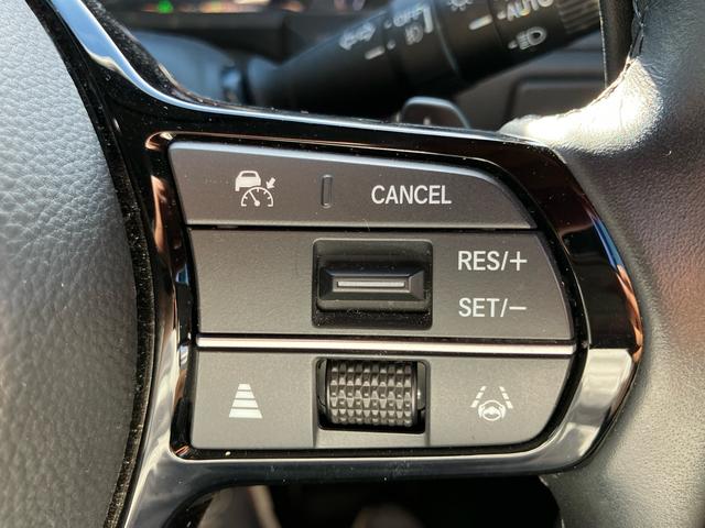 ステップワゴン ｅ：ＨＥＶスパーダ　ホンダセンシング　ワンオーナー　記録簿　ナビＴＶ　マルチビューカメラ　ＥＴＣ　パワーテールゲート　オットマン　ブラインドスポットインフォメーション　コンビシート　シートヒーター（31枚目）