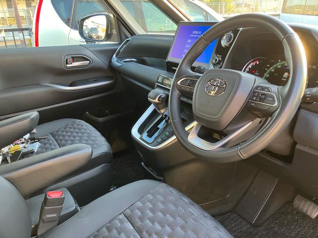 ヴォクシー Ｓ－Ｚ　ＧＲフロントスポイラー／バンパーガーニッシュ／サイドスカート／リアバンパースポイラー／スポーツサイドバイザー　ワンオーナー禁煙車　記録簿　１０．５インチＤＡ　Ｂカメラ　ＨＤＭＩ　Ｂｌｕｅｔｏｏｔｈ対応（22枚目）