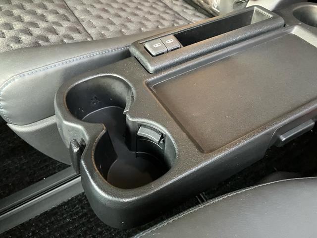 ヴォクシー Ｓ－Ｚ　ＧＲフロントスポイラー／バンパーガーニッシュ／サイドスカート／リアバンパースポイラー／スポーツサイドバイザー　ワンオーナー禁煙車　記録簿　１０．５インチＤＡ　Ｂカメラ　ＨＤＭＩ　Ｂｌｕｅｔｏｏｔｈ対応（46枚目）