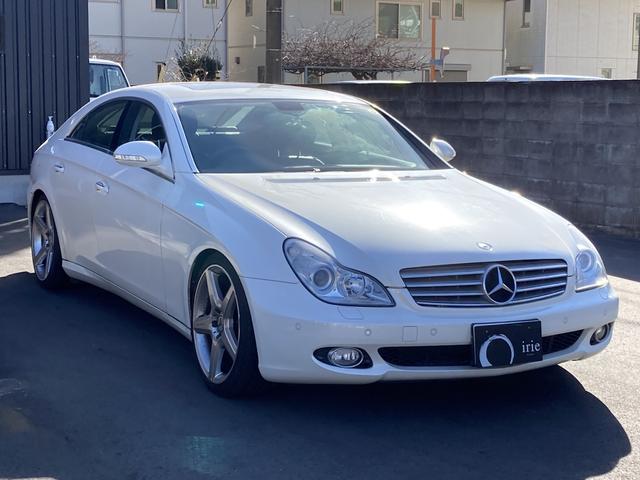 ＣＬＳクラス ＣＬＳ３５０　ＡＭＧ１９ＡＷ　サンルーフ　黒革シート　社外ＨＤＤフルセグナビ　後席モニター　バックカメラ　ＥＴＣ　オートクルーズコントロール　オートライト　ＨＩＤ　シートヒーター　電動リアゲート　パワーシート（13枚目）