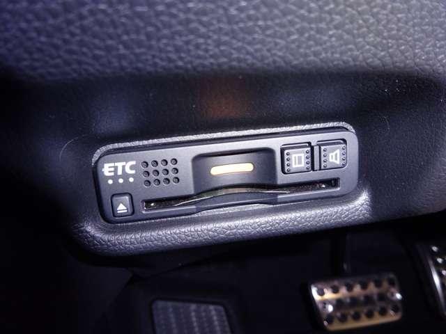 13G・S ホンダセンシング ナビ リアカメラ ETC 純正アルミ スマートキー 盗難防止システム 横滑り防止装置 フルセグ ミュージックサーバー ミュージックプレイヤー接続可 衝突防止システム LEDヘッドランプ メモリーナビ(15枚目)