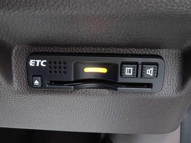 G・ホンダセンシング ナビ Rカメラ ETC LED ドラレコ前 スマキー 追突被害軽減B キーフリー クルコン Bカメ LEDライト ETC車載器 禁煙 メモリナビ アイスト DVD 盗難防止装置 CD エアコン ABS(13枚目)