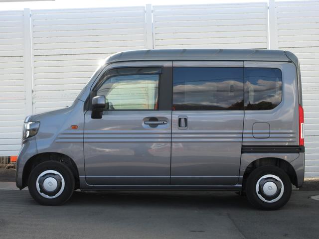 Ｎ－ＶＡＮ＋スタイル ファン　ホンダセンシング　ＬＥＤ　衝突被害軽減装置　スマートキー＆プッシュスタート　フルオートエアコン　１オーナー車　禁煙　両席エアバック　パワーウィンドウ　運転席エアバッグ　パワステ　ＡＢＳ　キーレス（4枚目）