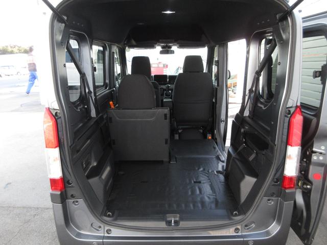 Ｎ－ＶＡＮ＋スタイル ファン　ホンダセンシング　ＬＥＤ　衝突被害軽減装置　スマートキー＆プッシュスタート　フルオートエアコン　１オーナー車　禁煙　両席エアバック　パワーウィンドウ　運転席エアバッグ　パワステ　ＡＢＳ　キーレス（9枚目）