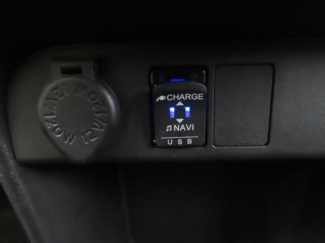ムーヴキャンバス ＧメイクアップリミテッドＳＡＩＩＩ　ナビフルセグドラレコＥＴＣ　運転席側シートヒーター　禁煙　パノラミックビューモニター　助手席エアバック　ＵＳＢ　ナビＴＶ　プッシュスタートスマートキー　パワーウインドウ　横滑り防止システム　地デジ（21枚目）