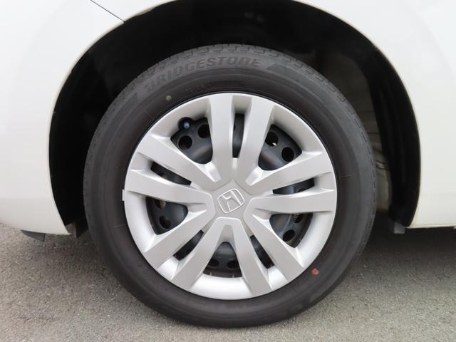 フィット ベーシック　ナビフルセグ前後ドラレコＲカメラＥＴＣＬＥＤ　衝突軽減　禁煙車　ＤＶＤ再生　ＬＥＤライト　１オーナー車　ＶＳＡ　地デジ　オートエアコン　ＵＳＢ接続　ＥＴＣ車載器　クルーズコントロール　スマートキー（34枚目）
