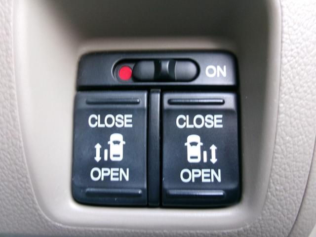 Ｎ－ＢＯＸ ＧターボＳＳパッケージ　ナビフルセグＲカメラＥＴＣＨＩＤＡＷ　フルオートエアコン　両側自動ドア　ワンオーナー車　禁煙　地デジＴＶ　ナビテレビ　前席シートヒーター　キーフリーシステム　スマ－トキ－　パワーウインドウ　Ｂカメ（19枚目）