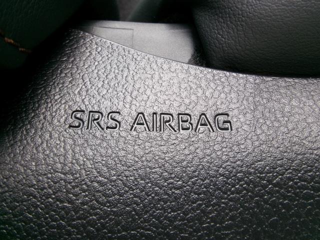 ハリアー Ｇ　ナビフルセグＲカメラＥＴＣＡＷＬＥＤ　衝突回避ブレーキ　電動Ｒゲート　ＡＡＣ　バックモニタ－　パーキングセンサー　１オーナ　横滑防止装置　ＬＥＤランプ　スマキー　キーフリー　ＥＴＣ車載器　ＰＳ　禁煙（20枚目）