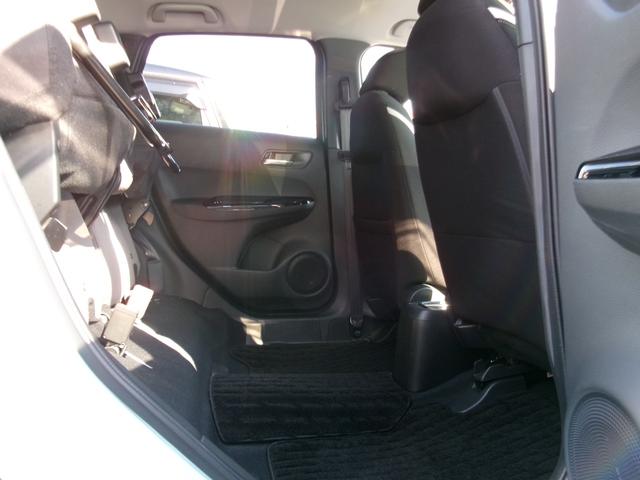 フィット クロスター ナビフルセグ前後ドラレコRカメラETCLED パーキングセンサー 地デジ Bカメ 禁煙 スマートキ ナビTV USB カーテンエアバッグ クルーズコントロール オートエアコン パワステ Dレコ VSA(11枚目)