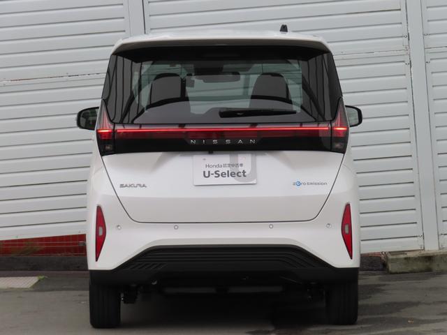 サクラ Ｇ　ナビフルセグ前後ドラレコＲカメラＥＴＣＡＷＬＥＤ　シートヒータ　地デジ　アラウンドビュ　横滑防止装置　ＵＳＢ接続　ワンオーナ　踏み間違い防止アシスト　寒冷地仕様　ＬＥＤヘッドランプ　Ｐアシスト　ＡＢＳ（6枚目）