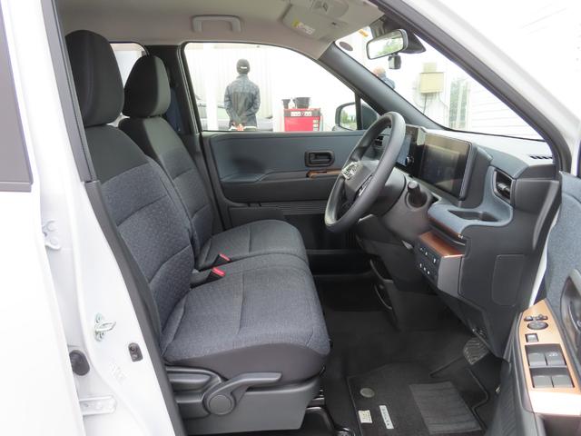 サクラ Ｇ　ナビフルセグ前後ドラレコＲカメラＥＴＣＡＷＬＥＤ　シートヒータ　地デジ　アラウンドビュ　横滑防止装置　ＵＳＢ接続　ワンオーナ　踏み間違い防止アシスト　寒冷地仕様　ＬＥＤヘッドランプ　Ｐアシスト　ＡＢＳ（9枚目）