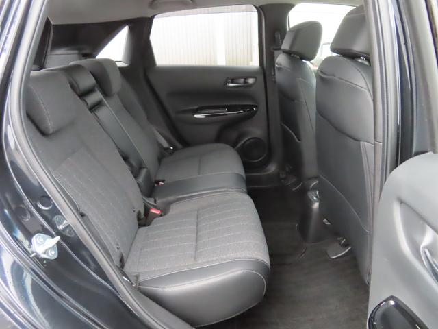 フィット ｅ：ＨＥＶホーム　ナビ前後ドラレコＲカメラＥＴＣＬＥＤ　前後誤発進抑制機能　クリソナ　助手席エアバッグ　運転席エアバッグ　１オナ　アイドリングストップ　禁煙　ＬＥＤライト　ＵＳＢ接続　バックカメラ　ＡＢＳ　スマートキー（10枚目）