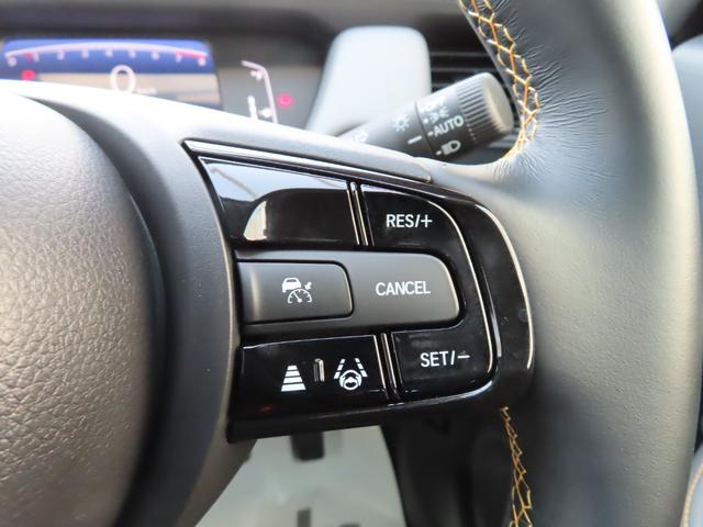 フィット RS RカメラETCLEDAWディスプレイオーディオ USBポート リアカメラ LEDヘッドライト エアコン ETC車載器 キーレス スマートキー 禁煙 横滑防止装置 サイドカーテンエアバック ABS(15枚目)