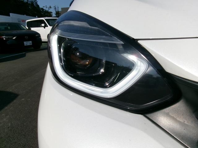 フィット RS RカメラETCLEDAWディスプレイオーディオ USBポート リアカメラ LEDヘッドライト エアコン ETC車載器 キーレス スマートキー 禁煙 横滑防止装置 サイドカーテンエアバック ABS(20枚目)