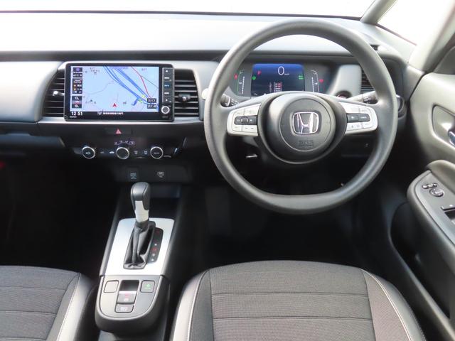 フィット e:HEVクロスター ナビフルセグRカメラLEDAW 衝突回避システム 禁煙 フルオートエアコン 前後センサー LEDランプ エアバッグ サイドエアバック 地デジ オートクルーズコントロール VSA バックカメラ USB(12枚目)