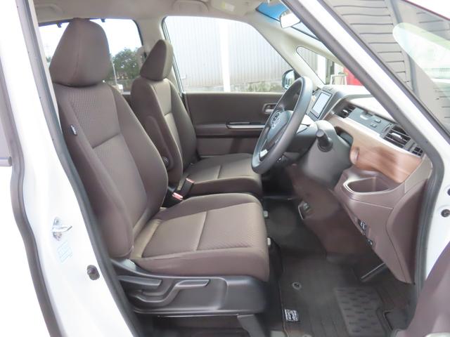 フリードハイブリッド ハイブリッド・Gホンダセンシング ナビフルセグドラレコRカメラETCLED 軽減ブレーキ キーフリーシステム 1オ-ナ- DVD再生可能 サイドカーテンエアバック ECON 禁煙 後カメラ Aクルーズ 地デジフルセグTV シートH(9枚目)