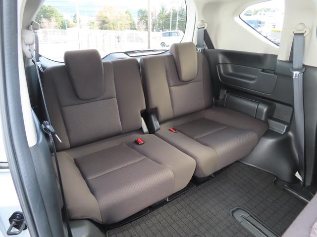 フリードハイブリッド ハイブリッド・Gホンダセンシング ナビフルセグドラレコRカメラETCLED 軽減ブレーキ キーフリーシステム 1オ-ナ- DVD再生可能 サイドカーテンエアバック ECON 禁煙 後カメラ Aクルーズ 地デジフルセグTV シートH(11枚目)