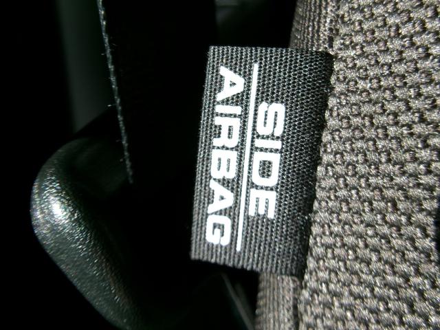 フリードハイブリッド ハイブリッド・Gホンダセンシング ナビフルセグドラレコRカメラETCLED 軽減ブレーキ キーフリーシステム 1オ-ナ- DVD再生可能 サイドカーテンエアバック ECON 禁煙 後カメラ Aクルーズ 地デジフルセグTV シートH(19枚目)