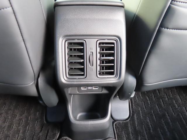 ヴェゼル ｅ：ＨＥＶＺ　ナビフルセグ前後ドラレコＲカメラＥＴＣＬＥＤＡＷ　衝突回避支援ブレーキ機能　１オナ　スマキ　フルオートエアコン　Ｄレコ　エアバッグ　両席エアバック　パワーウィンドウ　ＬＥＤランプ　ソナー　クルーズＣ（31枚目）