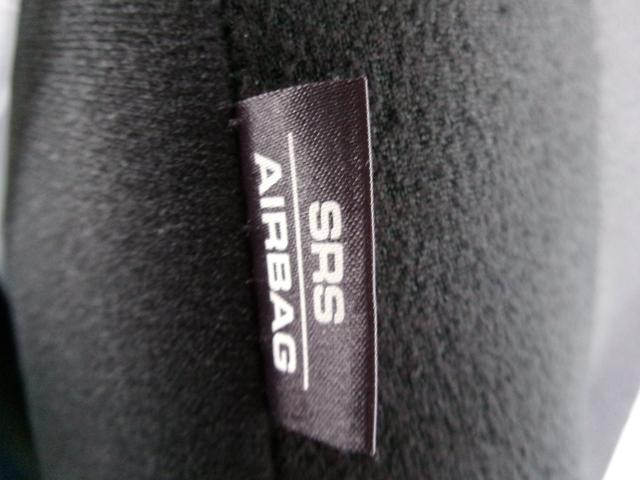 ムーヴキャンバス ＸブラックアクセントリミテッドＳＡＩＩＩ　ナビフルセグＲカメラ　アラウンドビュー　パワーステアリング　衝突被害軽減装置　エアコン　ナビＴＶ　パワーウィンドウ　横滑り防止装置　両側自動ドア　エアバッグ　ＤＶＤ　バックモニター　ＡＢＳ　禁煙（16枚目）