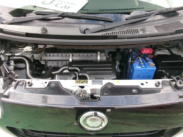 ムーヴキャンバス ＸブラックアクセントリミテッドＳＡＩＩＩ　ナビフルセグＲカメラ　アラウンドビュー　パワーステアリング　衝突被害軽減装置　エアコン　ナビＴＶ　パワーウィンドウ　横滑り防止装置　両側自動ドア　エアバッグ　ＤＶＤ　バックモニター　ＡＢＳ　禁煙（34枚目）