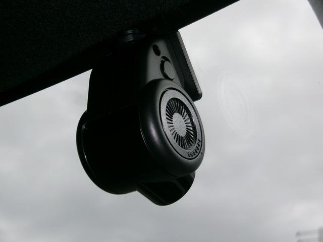 タント カスタムＲＳ　ナビフルセグドラレコＲカメラＥＴＣＬＥＤＡＷ　両側パワスライドドア　クリソナ　地デジフルセグ　ＥＴＣ付き　クルーズコントロール　運転席シートヒーター　ナビＴＶ　ＡＡＣ　ターボエンジン　禁煙　１オーナー（17枚目）