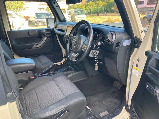 ジープ・ラングラー スポーツ(17枚目)