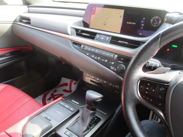 ＥＳ ＥＳ３００ｈ　Ｆスポーツ　ナビ　Ｂカメラ　ＤＴＶ　ＢＴ　サンルーフ　三眼ＬＥＤライト　赤革エアシート　シートヒーター　パドルシフト　セーフティセンス　レーダークルーズ　純正１９ＡＷ　メモリー付Ｐシート　ステアヒーター　ドラレコ（42枚目）
