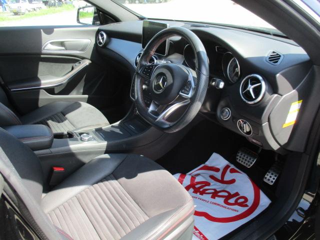 ＣＬＡクラス ＣＬＡ１８０　ＡＭＧライン　１オーナー　純正ナビ　Ｂカメラ　ＤＴＶ　ＢＴ　ハーフレザー　シートヒーター　メモリー付きＰシート　キセノン　スマートキー　パドルシフト　純正１８ＡＷ　レーダーセーフティＰＫＧ　レーダークルーズ（13枚目）