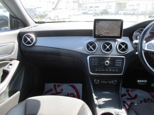 ＣＬＡクラス ＣＬＡ１８０　ＡＭＧライン　１オーナー　純正ナビ　Ｂカメラ　ＤＴＶ　ＢＴ　ハーフレザー　シートヒーター　メモリー付きＰシート　キセノン　スマートキー　パドルシフト　純正１８ＡＷ　レーダーセーフティＰＫＧ　レーダークルーズ（22枚目）