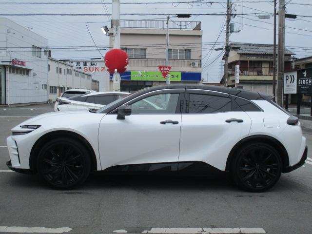 クラウンスポーツ Ｚ　Ｚ（５名）１オーナー　ナビ　全方位カメラ　ＤＴＶ　ＢＴ　パノラマルーフ　革ベンチレーションシート　ステアリングヒーター　ヘッドアップディスプレイ　デジタルミラー　ＬＥＤライト　トヨタチームメイト（8枚目）