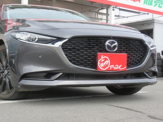 ＭＡＺＤＡ３セダン １５Ｓ　ブラックトーンエディション　ワンオーナー／フルセグＴＶ／３６０°カメラ／ＬＥＤヘッドライト／純正１８インチブラックアルミホイール／（3枚目）