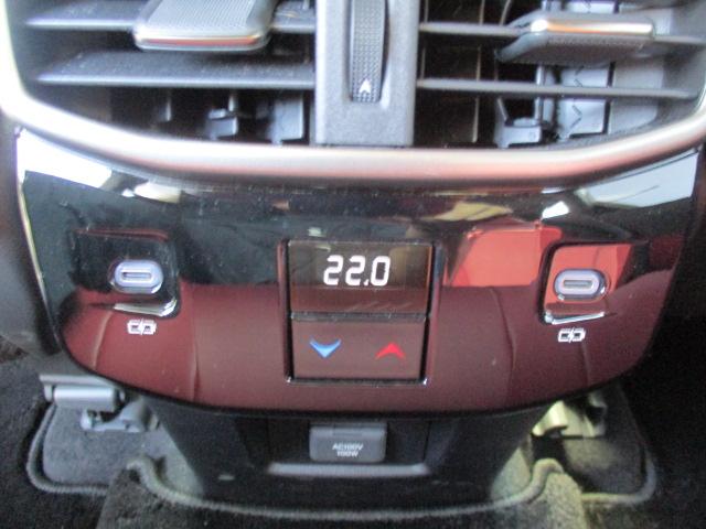 ＲＸ ＲＸ３５０　Ｆスポーツ　１オーナー　マークレビンソン　ナビ　全方位カメラ　ＤＴＶ　ＢＴ　パノラマサンルーフ　ハーフレザー　ベンチレーションシート　ヒーター　三眼ＬＥＤライト　オレンジキャリパー　純正２１ＡＷ　ＨＵＤ　ＡＣＣ（26枚目）