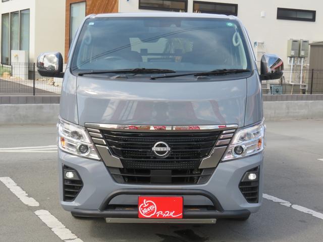 キャラバン ロングプロスタイルグランドプレミアムＧＸ　４ＷＤ／イクルプス１０．１インチディスプレイオーディオ／地デジ／アラウンドモニター／エマージェンシーブレーキ／ＬＥＤライト／バンパーガード／社外エアーショック／社外クルコン／ヒッチメンバー／ＥＴＣ／（2枚目）
