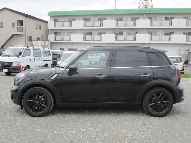 ＭＩＮＩ クーパーＳＤ　クロスオーバー　パドルシフト　バックモニター　ＢＴオーディオ　純正１７ＡＷ　ＥＴＣ（7枚目）