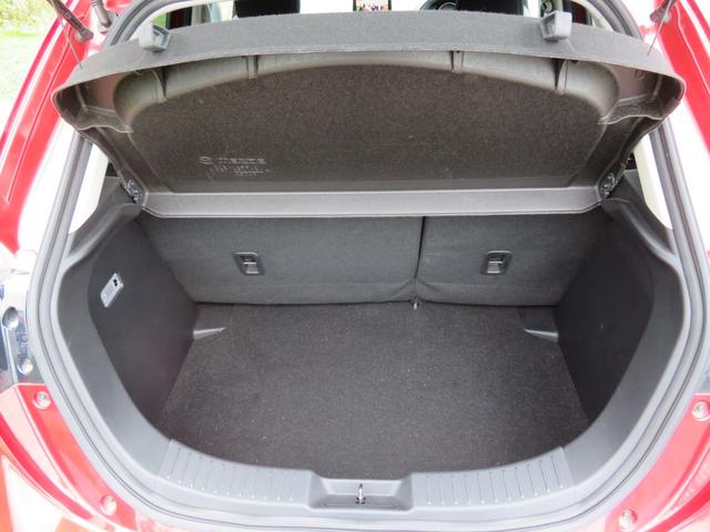 ＭＡＺＤＡ２ １５Ｓプロアクティブ　Ｓパッケージ　マツダコネクトナビ／フルセグＴＶ／３６０°カメラ／シートヒーター／ＬＥＤヘッドライト／アイドリングストップ／純正１５インチＡＷ／（33枚目）