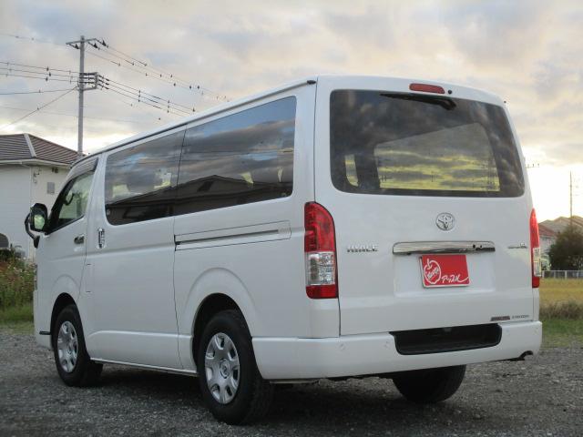 ハイエースバン スーパーGL ダークプライムII ワンオーナー/ハーフレザーシート/アルパインフローティングナビ/BT/フルセグ/Bカメラ/LEDライト/スマートキー/ETC(6枚目)