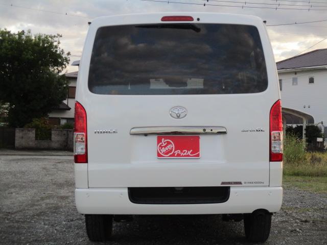 ハイエースバン スーパーGL ダークプライムII ワンオーナー/ハーフレザーシート/アルパインフローティングナビ/BT/フルセグ/Bカメラ/LEDライト/スマートキー/ETC(7枚目)