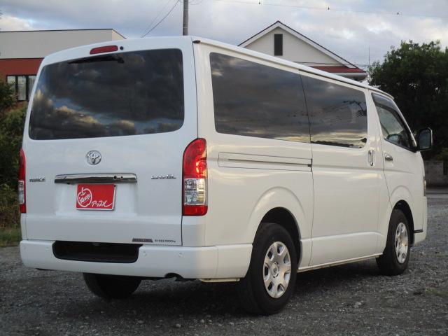 ハイエースバン スーパーGL ダークプライムII ワンオーナー/ハーフレザーシート/アルパインフローティングナビ/BT/フルセグ/Bカメラ/LEDライト/スマートキー/ETC(8枚目)