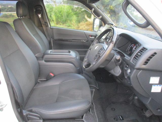 ハイエースバン スーパーGL ダークプライムII ワンオーナー/ハーフレザーシート/アルパインフローティングナビ/BT/フルセグ/Bカメラ/LEDライト/スマートキー/ETC(15枚目)