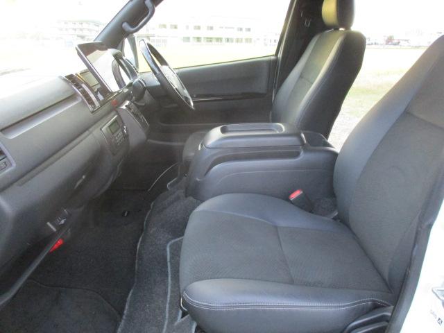 ハイエースバン スーパーGL ダークプライムII ワンオーナー/ハーフレザーシート/アルパインフローティングナビ/BT/フルセグ/Bカメラ/LEDライト/スマートキー/ETC(16枚目)