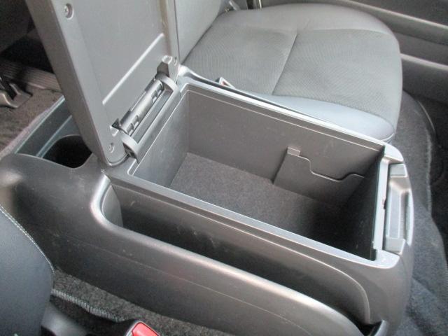 ハイエースバン スーパーGL ダークプライムII ワンオーナー/ハーフレザーシート/アルパインフローティングナビ/BT/フルセグ/Bカメラ/LEDライト/スマートキー/ETC(28枚目)